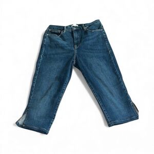 Good American Good Legs Skinny Capri Jeans Blue 004 Size 12/31 Slit Hem
